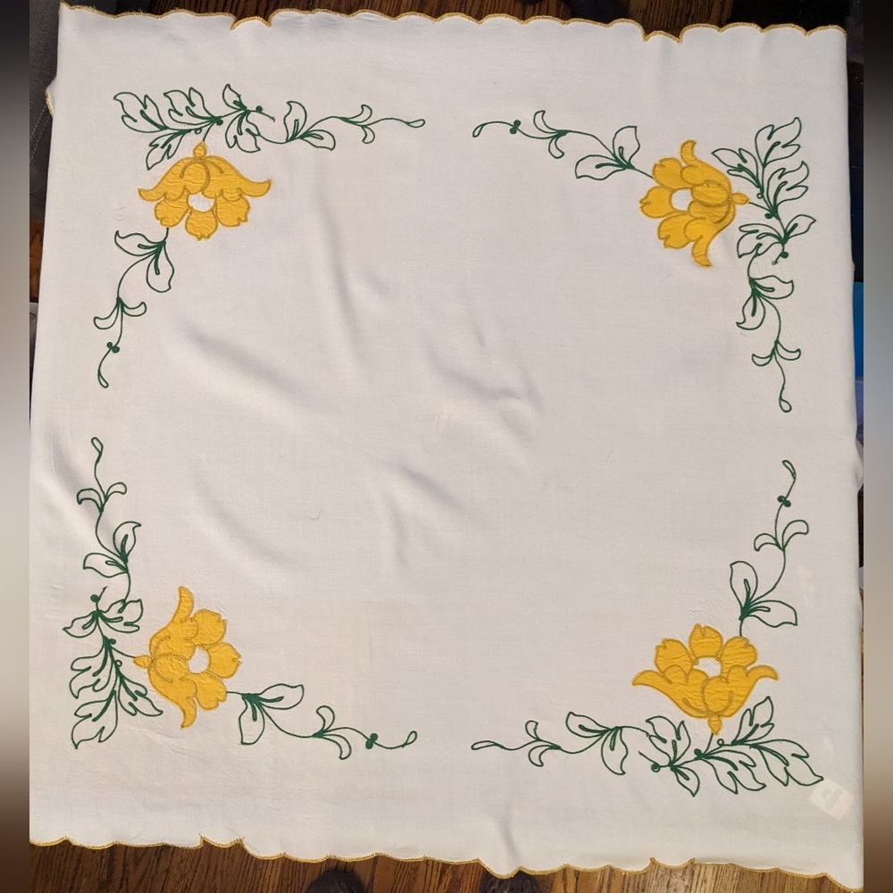 Vintage floral table cloth/ runner. Machine embroidered, scalloped edge.